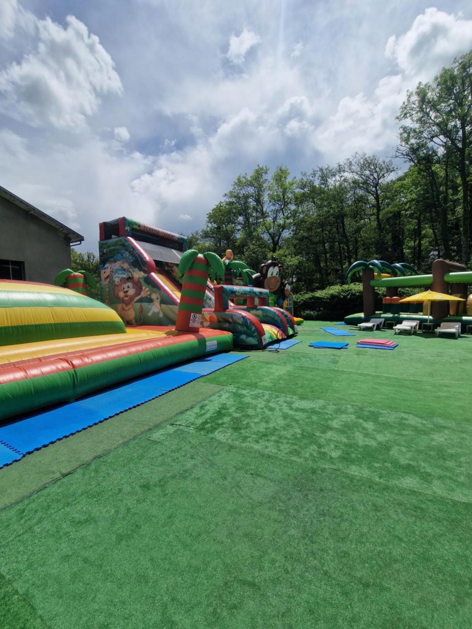 Chalet Bord De Lac Avec Piscine N2E Laffrey Kültér fotó