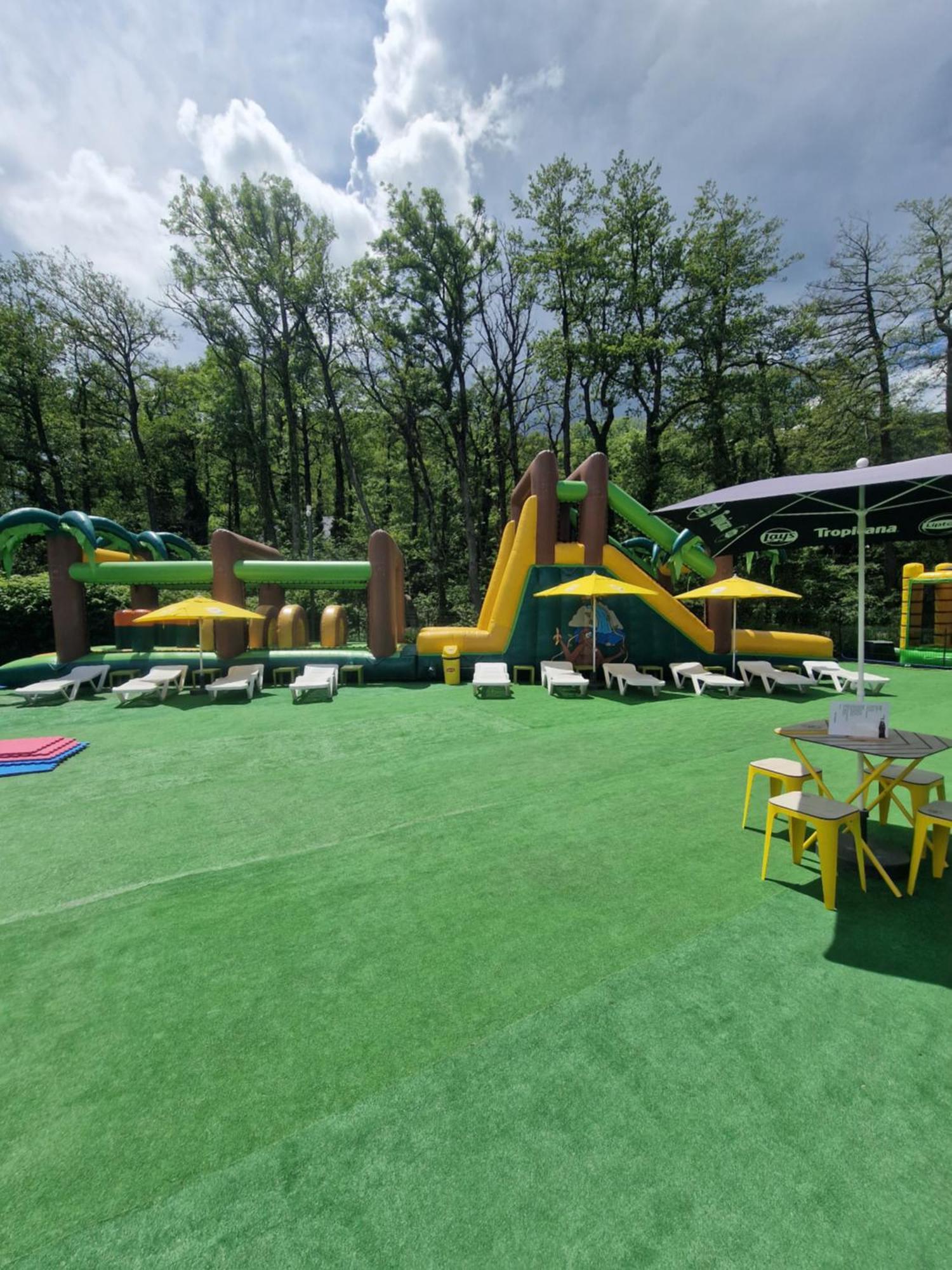 Chalet Bord De Lac Avec Piscine N2E Laffrey Kültér fotó