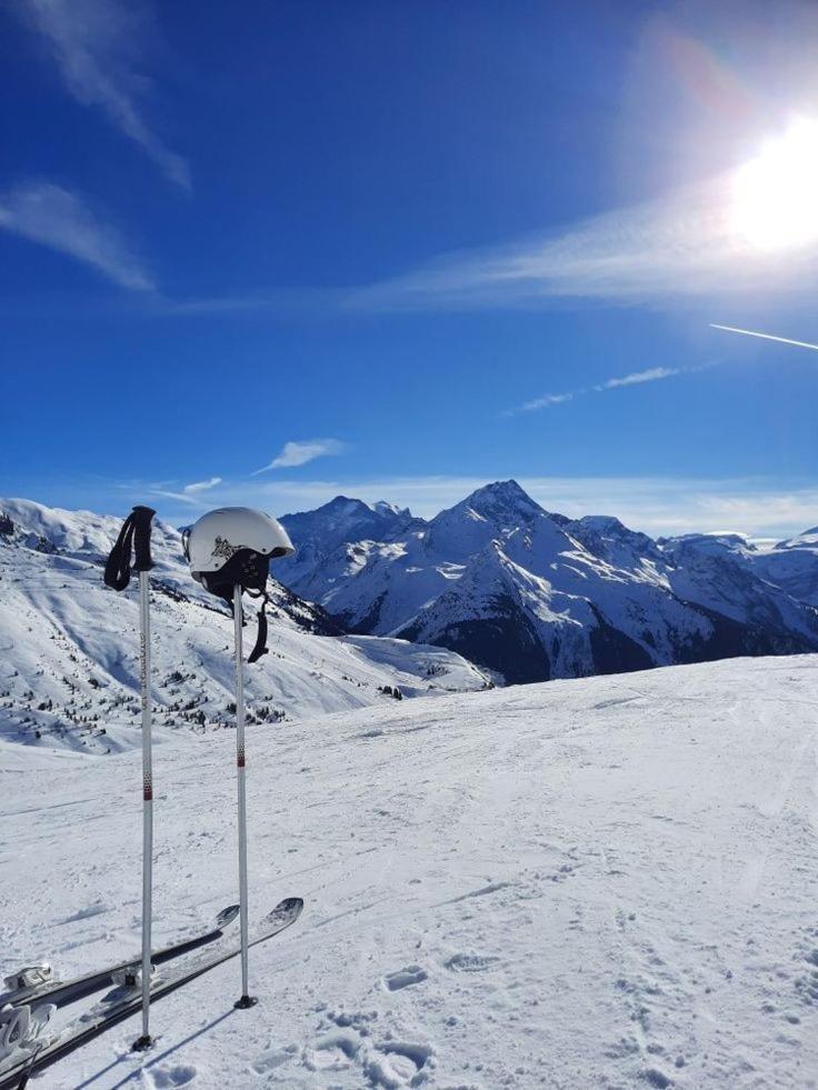 Chalet Bord De Lac Avec Piscine N2E Laffrey Kültér fotó
